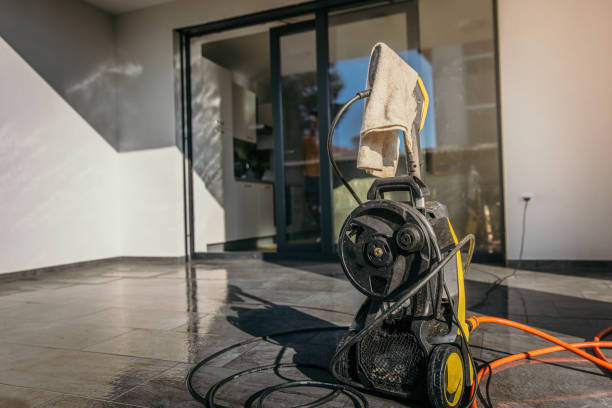 Best Residential House Exterior Washing  in Dunwoody, GA